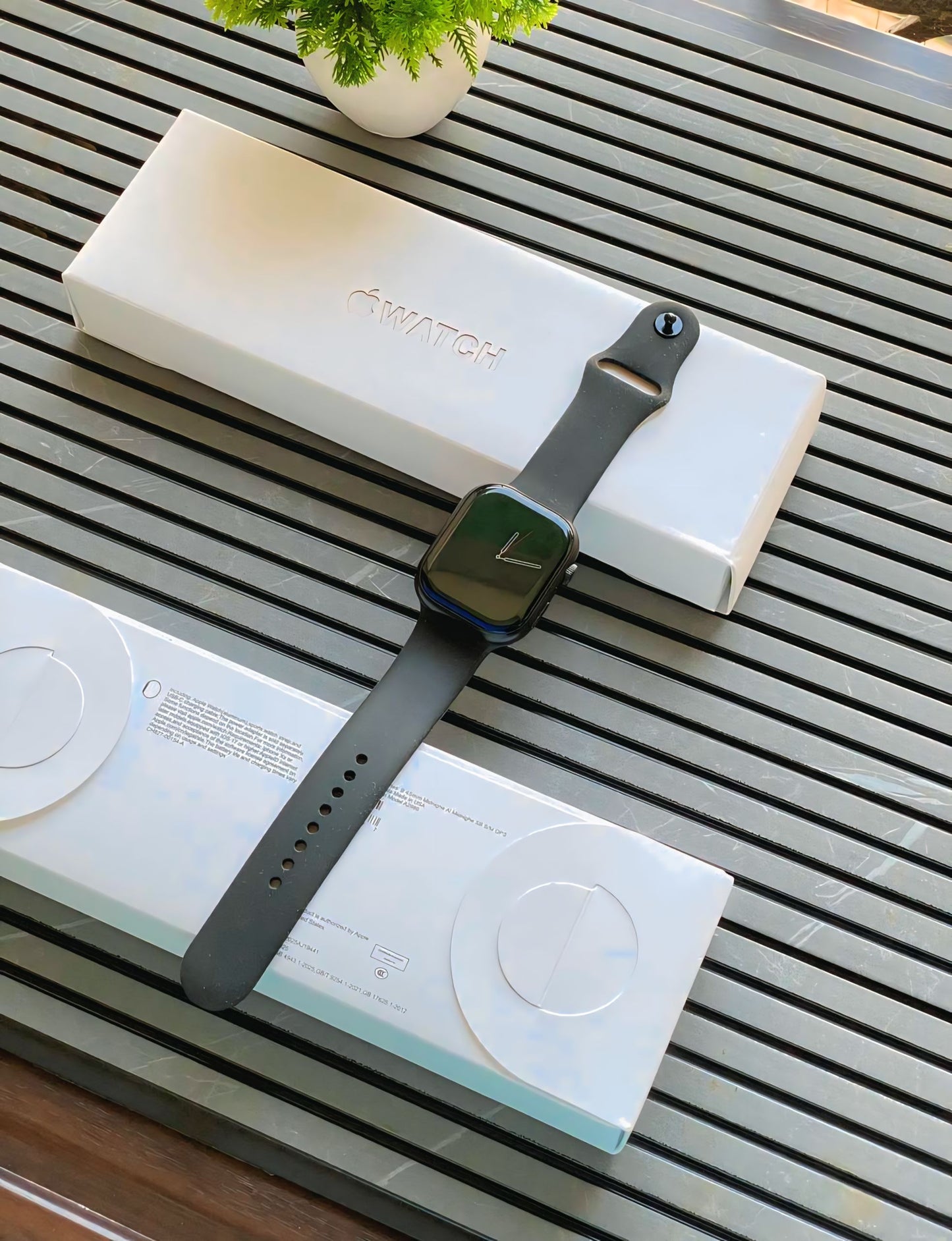 UniWatch Series 10: OG With Logo 45mm - [GPS + Cellular] Advanced Health & Fitness Tracker With Always-On Retina Display +FREE Airpods