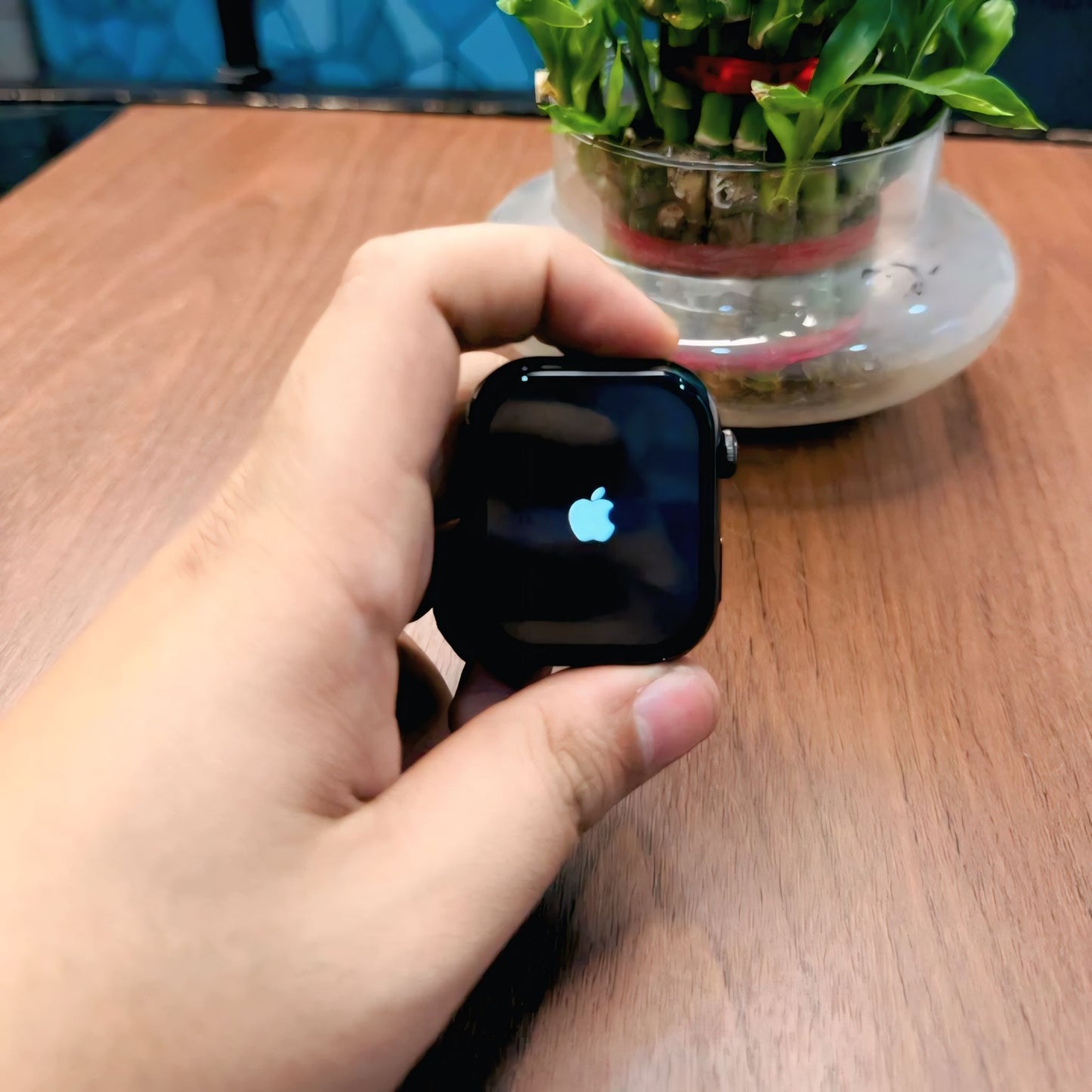 UniWatch Series 10: OG With Logo 45mm - [GPS + Cellular] Advanced Health & Fitness Tracker With Always-On Retina Display +FREE Airpods